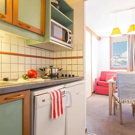 Résidence Pierre&vacances Les Des Arolles 3*