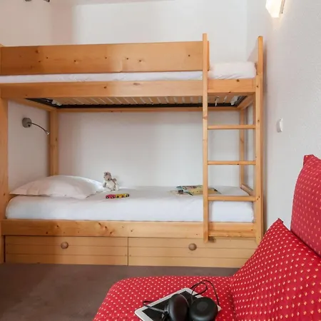 Appart hôtel Résidence Pierre&vacances Les Des Arolles 3*